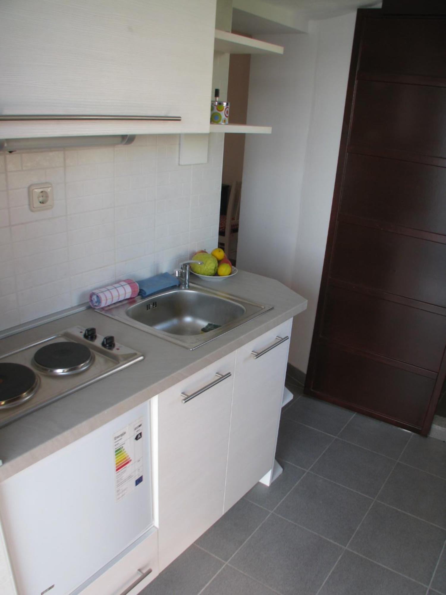 Apartment In Stone House On Seaside Kaštela Екстериор снимка